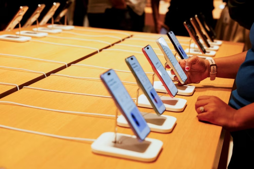 ¿Conviene ahora viajar para comprar celulares y electrónica en países vecinos?: precios y todo lo que hay que saber